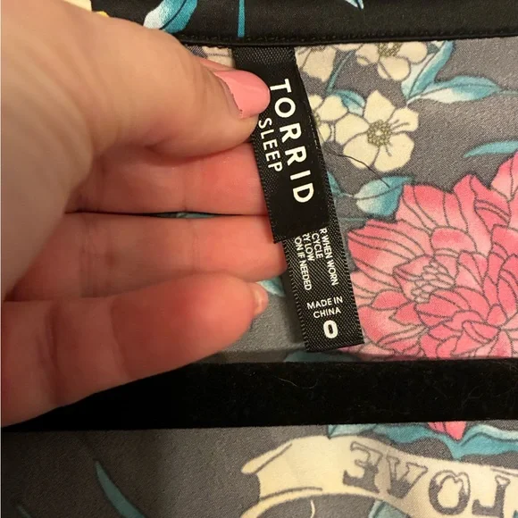 Torrid Pajama Shorts Set - Black - Picture 2 of 7